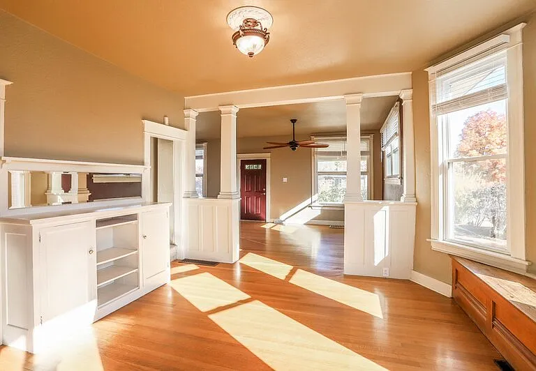 2817 Kearney St — Photo 4