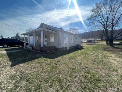24 Woodlawn Dr, Leadington, MO, 63601