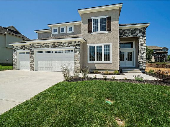5th image of 4544 NE Sherwood Dr