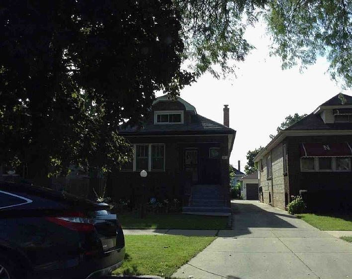 1st image of 1410 S 10th Ave