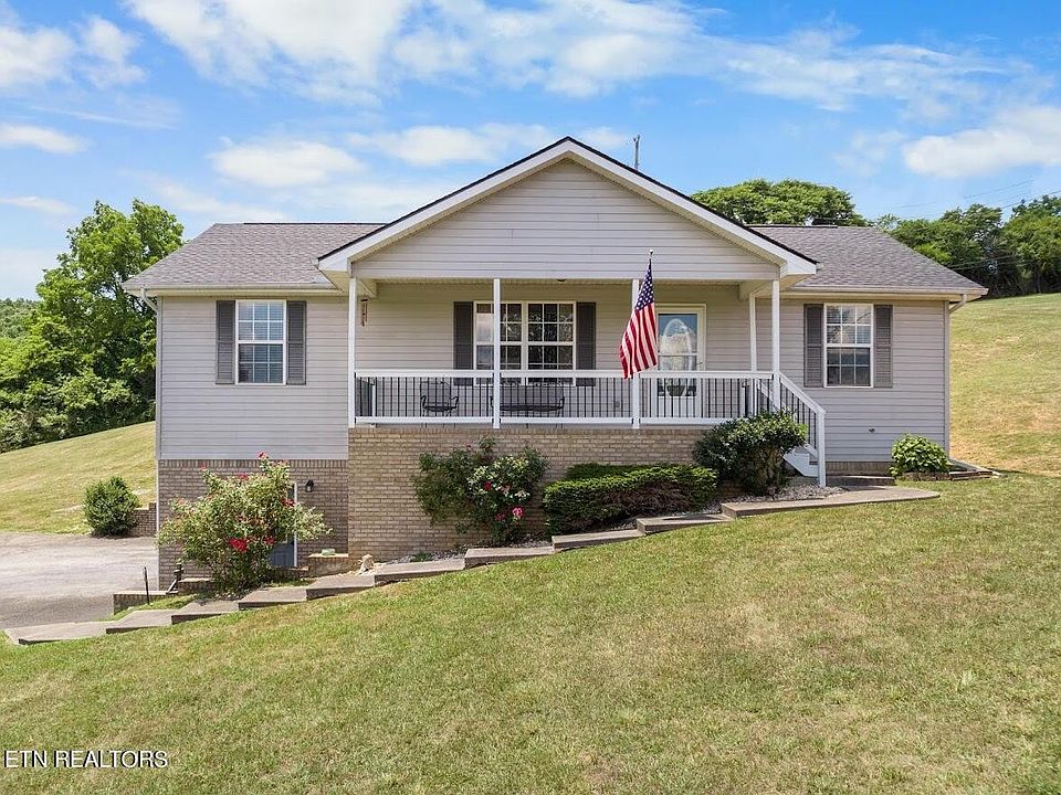1st image of 111 Melissa Ln