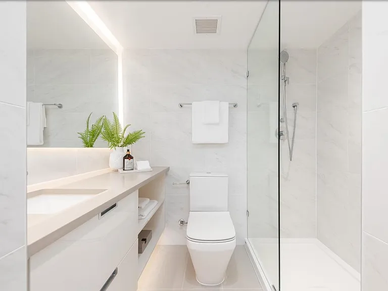 6308 Cambie St — Photo 17