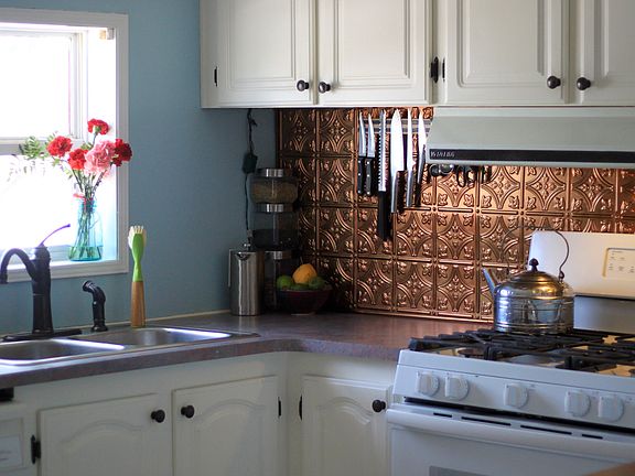 New faucet, lots of space