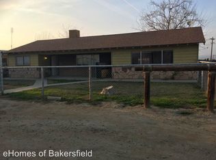 27504 Pine St, Taft, CA 93268
