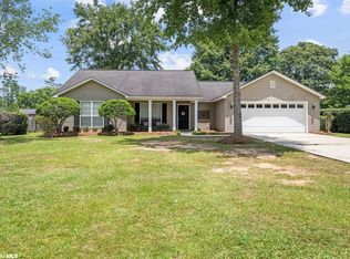 1007 E 5th St, Bay Minette, AL 36507
