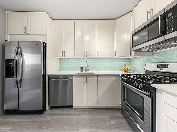 3rd image of 70-31 108th St APT 7E