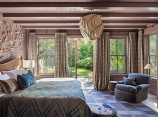 104 Two Holes Water Rd, East Hampton, NY 11937