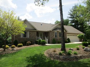 52 Westridge Ct, Crossville, TN 38558
