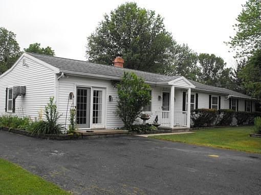 1st image of 12590 W Axline St