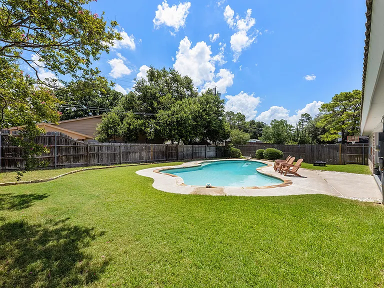 3312 Robinhood Ct — Photo 31