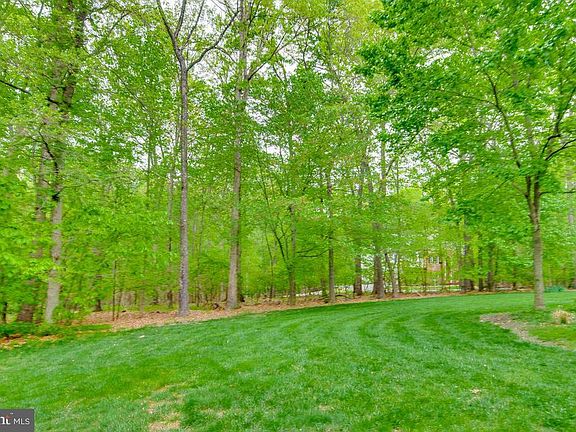 Level Rear Yard backs to trees