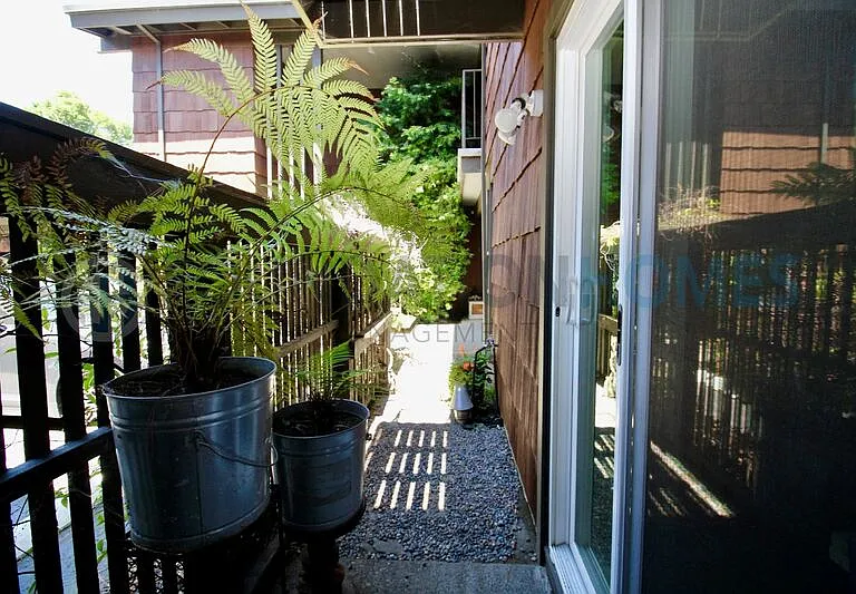 707 S Eliseo Dr — Photo 18
