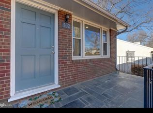 302 Harris Rd, Charlottesville, VA 22903