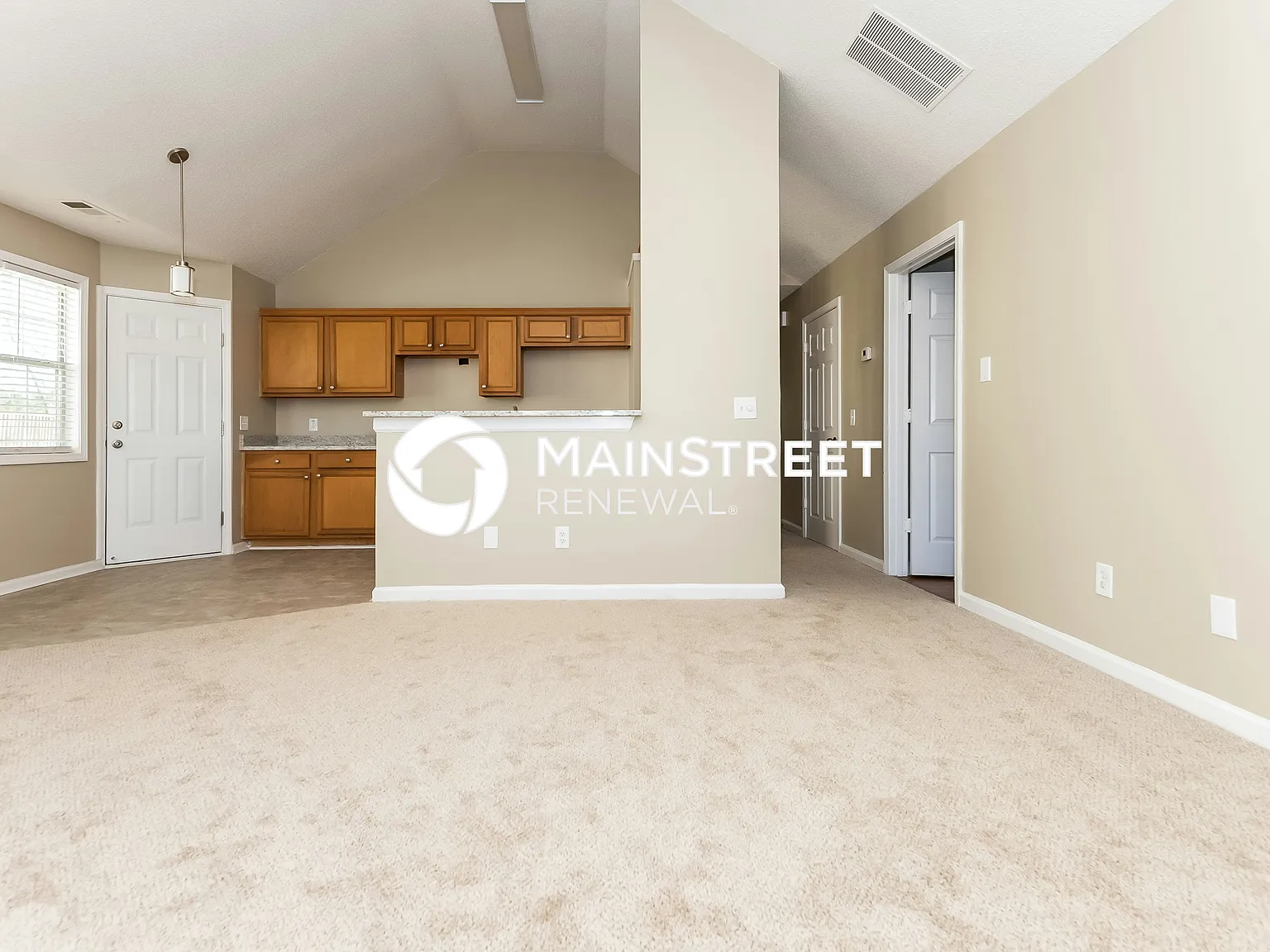 3675 Sapphire Ct — Photo 4