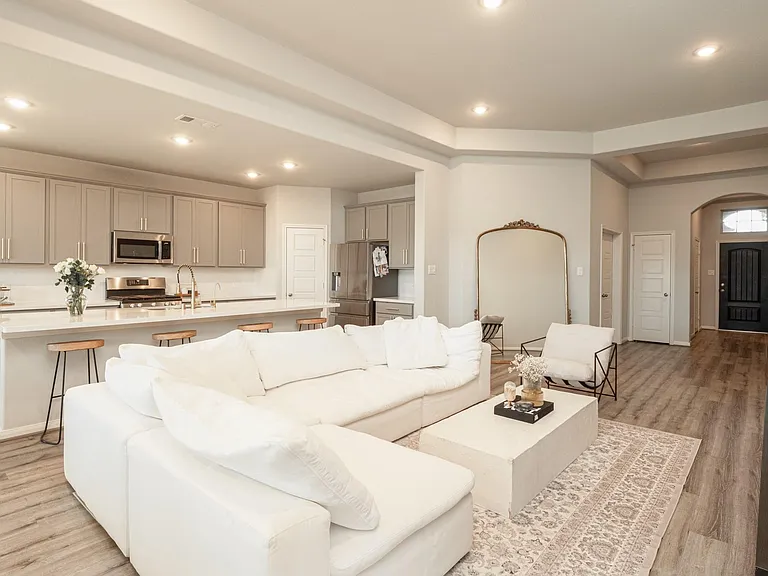 16431 Elkcreek Dr — Photo 5