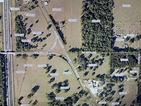 2nd image of 11964 N Main St