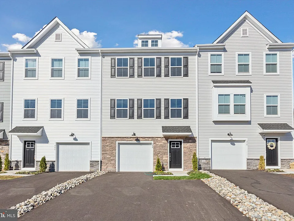 308 Bennetts Ct