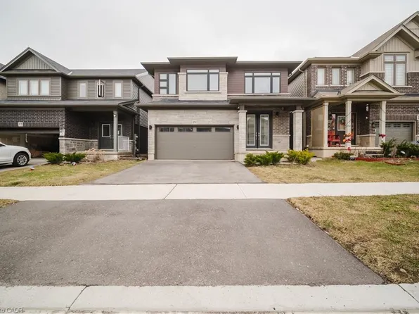 19 McLaren Ave, Brantford, ON N3T 0S3