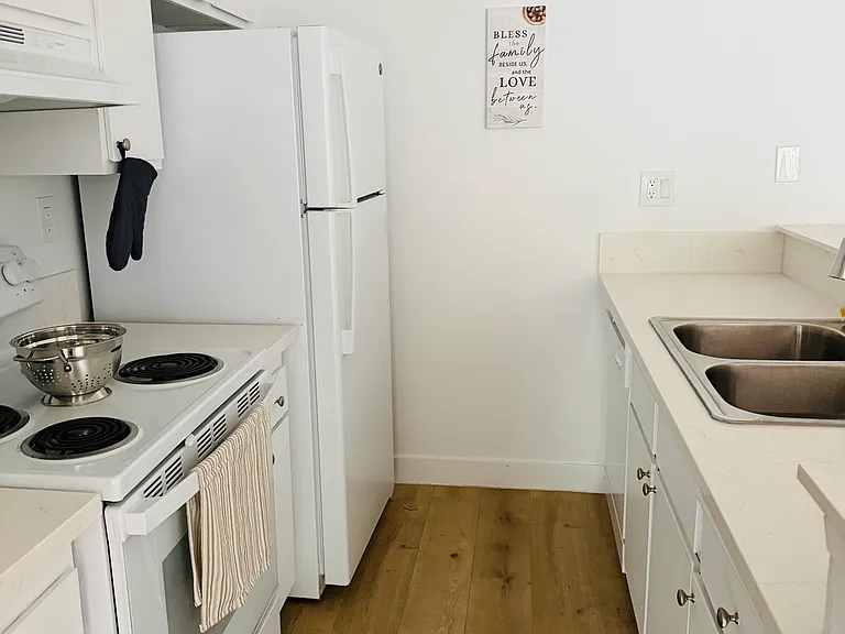 6730 Independence Ave #174 — Photo 6