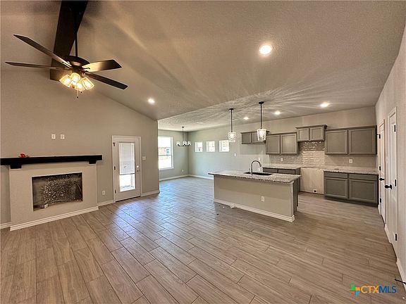 5th image of 2580 Settlers Oak Dr