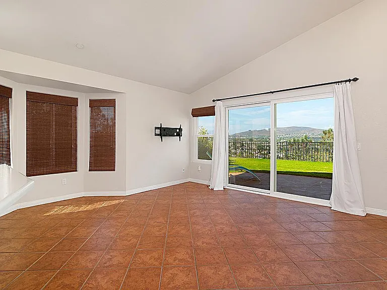 1808 Avenida La Posta — Photo 9