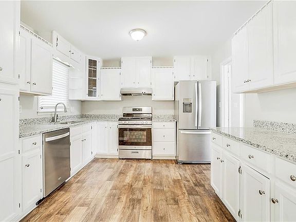 4th image of 1579 Bellchase Dr SW