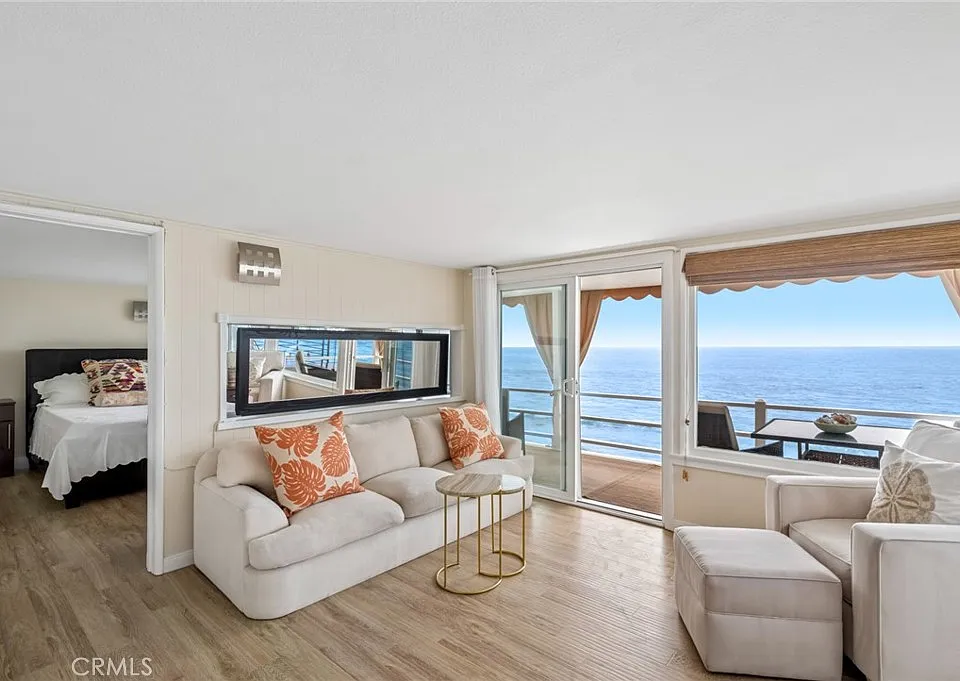 1139 Gaviota Dr