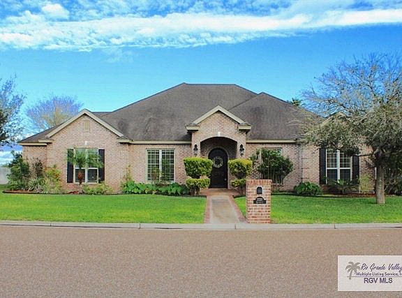 2nd image of 27227 Brittany Ct