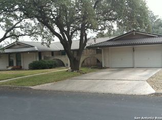 322 Crestwind Dr, Windcrest, TX 78239