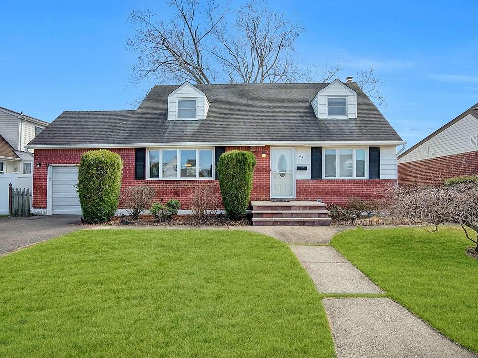 1st image of 47 Ontario Avenue