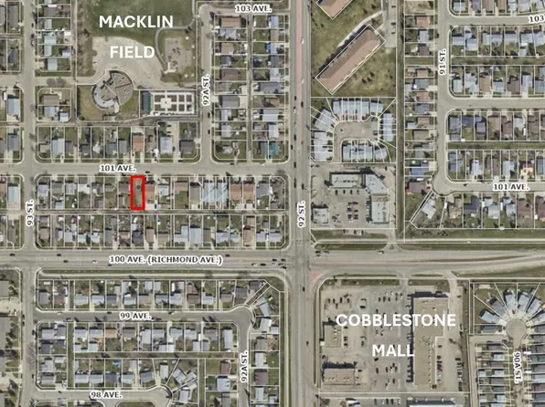 9221 101st Ave, Grande Prairie, AB T8V 0W2