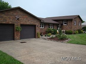 2nd image of 319 Chichester Ln