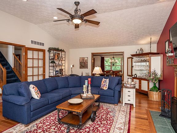 5th image of 3122 Calusa Dr