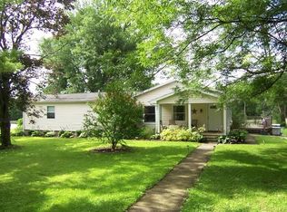 860 N Nixon Camp Rd, Oregonia, OH 45054
