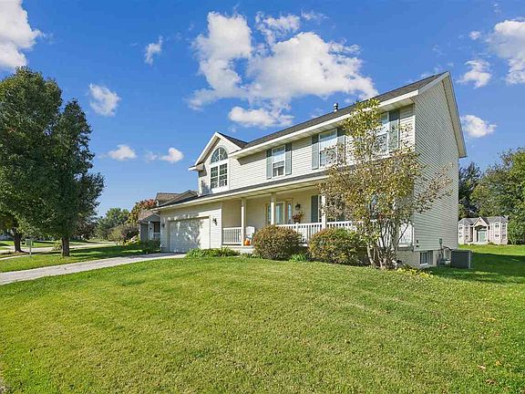 2nd image of 3430 Jonquil Ln