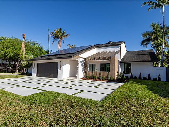 4th image of 12271 SW 95th St