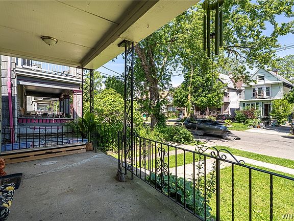 5th image of 101 Woodside Ave