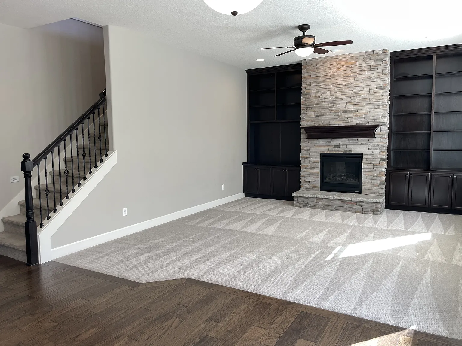 4 bed, 2633 sqft, $3,150 — Photo 3