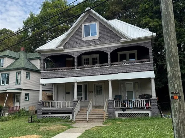 35 Baker St, Jamestown, NY 14701