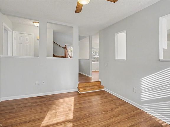 5th image of 4031 Sherry Ct