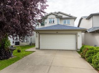 11335 167b Ave NW, Edmonton, AB T5X 6G8