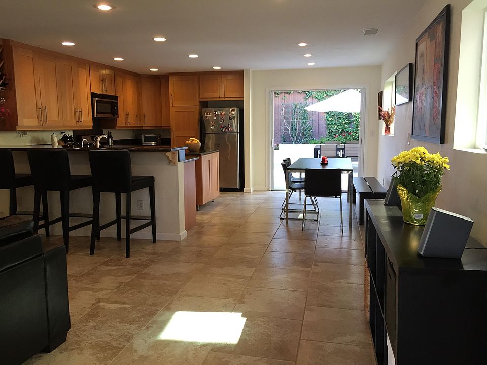 1st image of 1668 Chalcedony St