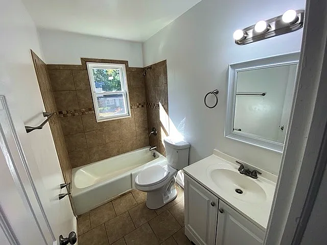 352 Paulette Dr — Photo 23