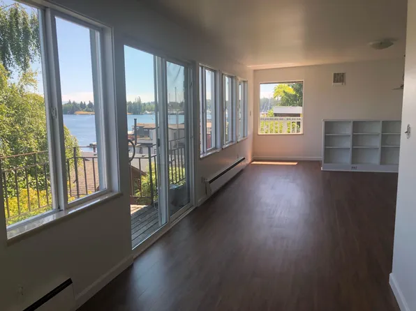 3136 Portage Bay Pl E APT A, Seattle, WA 98102