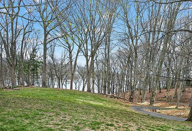 Horseshoe Rd — Photo 37