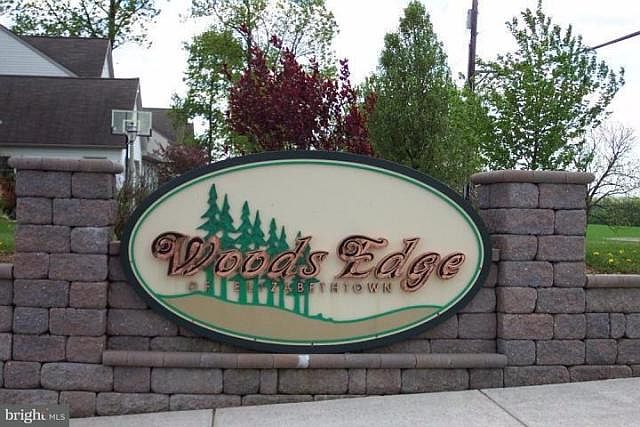 2nd image of 3 Southwoods Dr