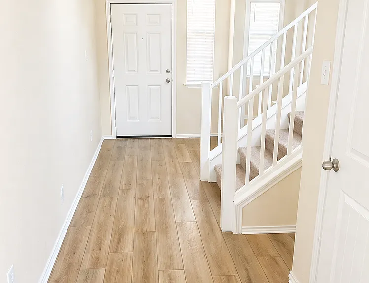 1308 Long Creek Ln — Photo 8