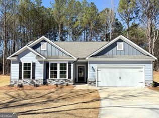256 Breckens Way, Statham, GA 30666