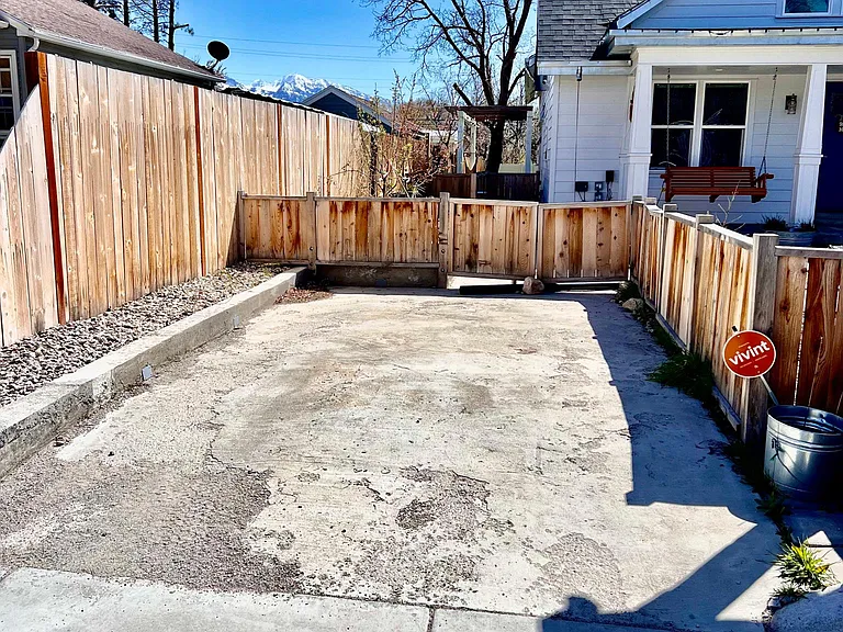 2352 E Lakeview Dr #B — Photo 16