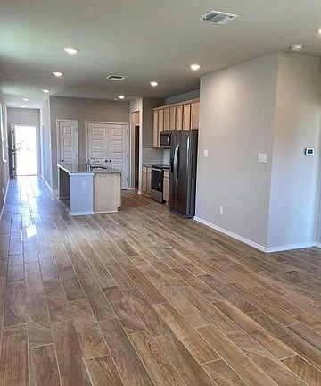 5th image of 10810 Fox Trot Way